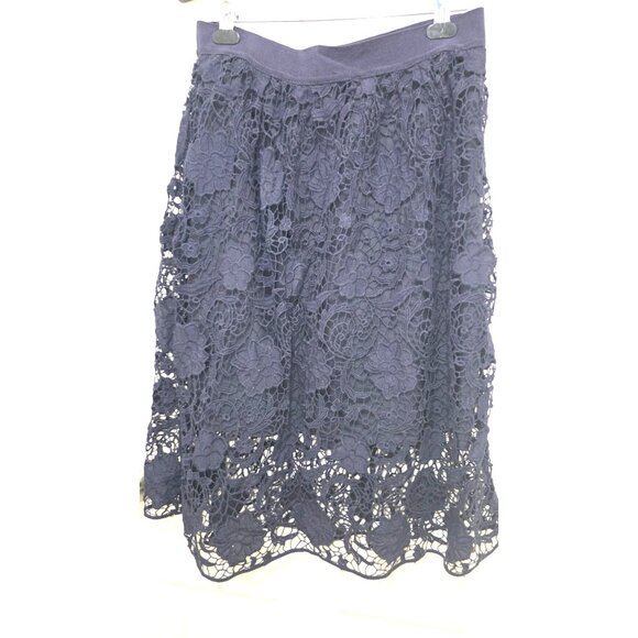 Ann Taylor Navy Floral Lace Overlay Skirt Size 10T Elegant Mid-Length - Picture 2 of 5
